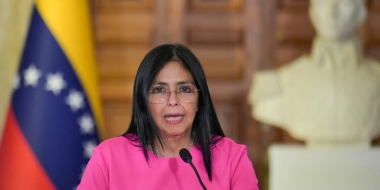 Venezuela: interim president reshuffles military leadership under U.S. pressure