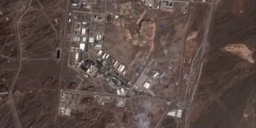 US Forces Destroy Major Iranian Underground Base in Strait of Hormuz 4 US Forces Destroy Major Iranian Underground Base in Strait of Hormuz