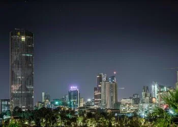 Ethiopia moves forward, Somalia rebuilds, Haiti sinks… where does the difference come from?