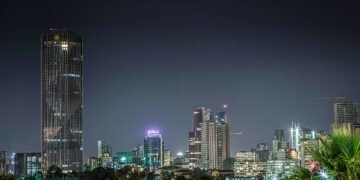 Ethiopia moves forward, Somalia rebuilds, Haiti sinks… where does the difference come from?