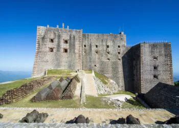 Tourist guide criticizes the decision to close the Citadel