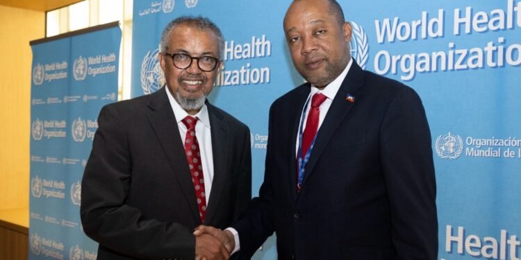 WHO Director-General and Haitian Health Minister discuss urgent national sanitary priorities