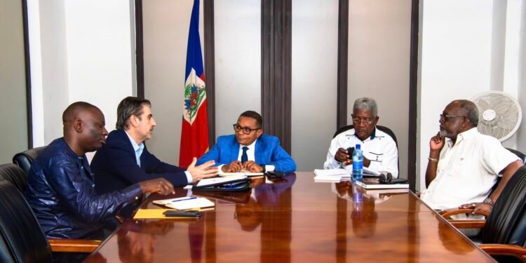 MTPTC and ICRC meet to launch an environmental sanitation campaign in Cité Soleil