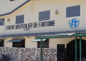 Clashes between gangs force emergency evacuation of Fontaine Hospital in Cité Soleil