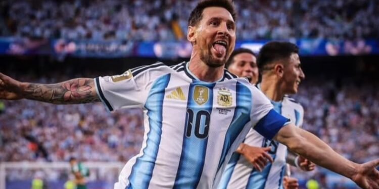 Lionel Messi scores 14th World Cup goal against Algeria to join elite historical ranks